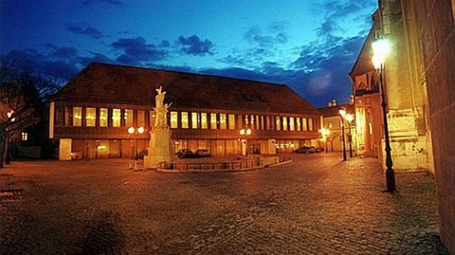 Hotel Konferencia Győr Buitenkant foto